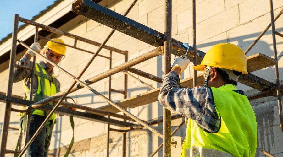Expert Emergency Roof Repairs services in Heron Lake, MN